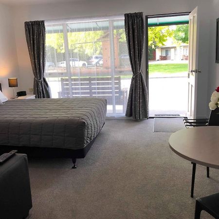 219 On Johns Motel & Holiday Park Christchurch Exterior foto